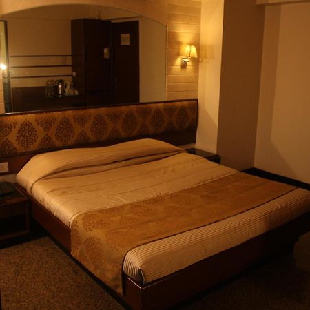 Hotel Karl Residency Bombay Extérieur photo